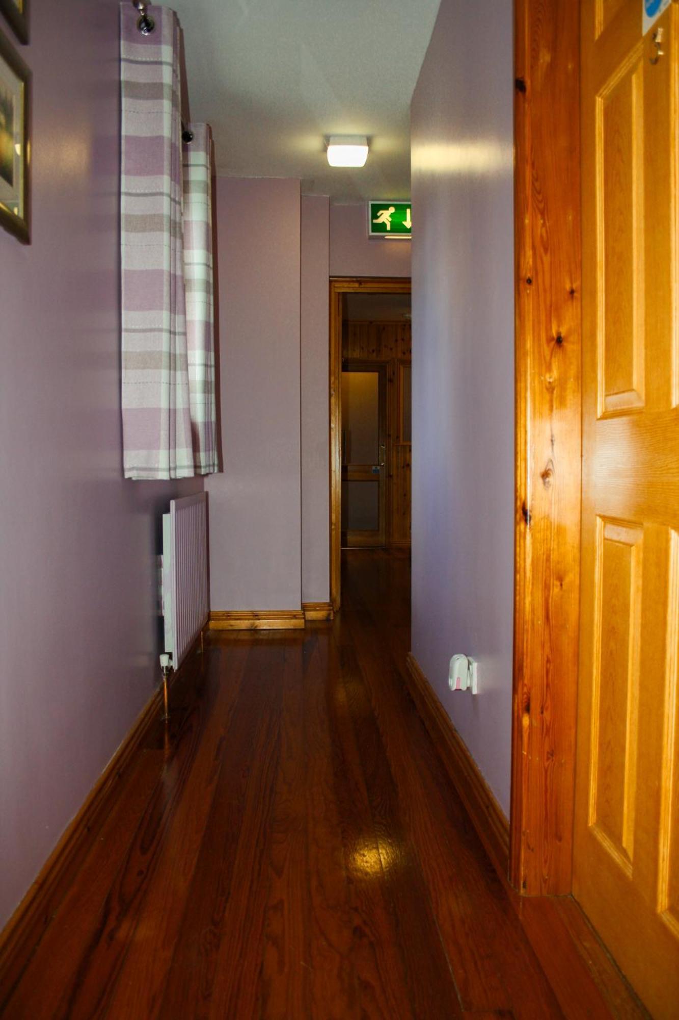 The Coach Inn Strabane Exteriör bild